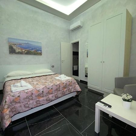מלון נאפולי Savastano House מראה חיצוני תמונה