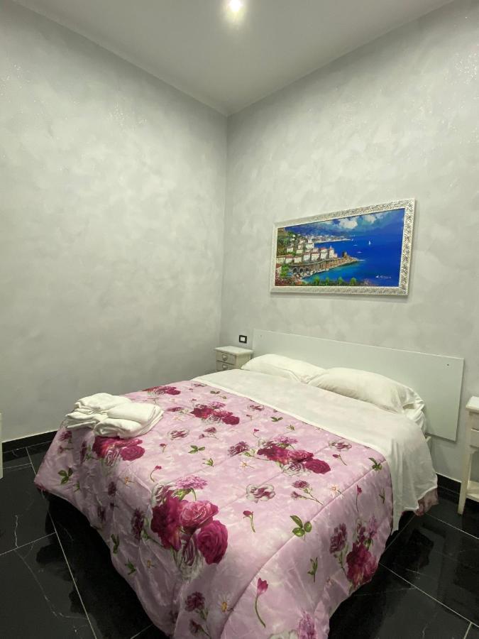 מלון נאפולי Savastano House מראה חיצוני תמונה