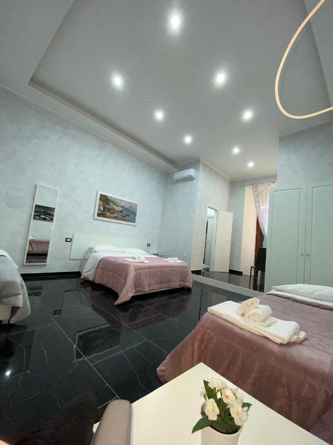 מלון נאפולי Savastano House מראה חיצוני תמונה