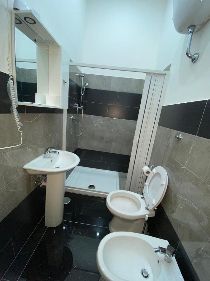 מלון נאפולי Savastano House מראה חיצוני תמונה