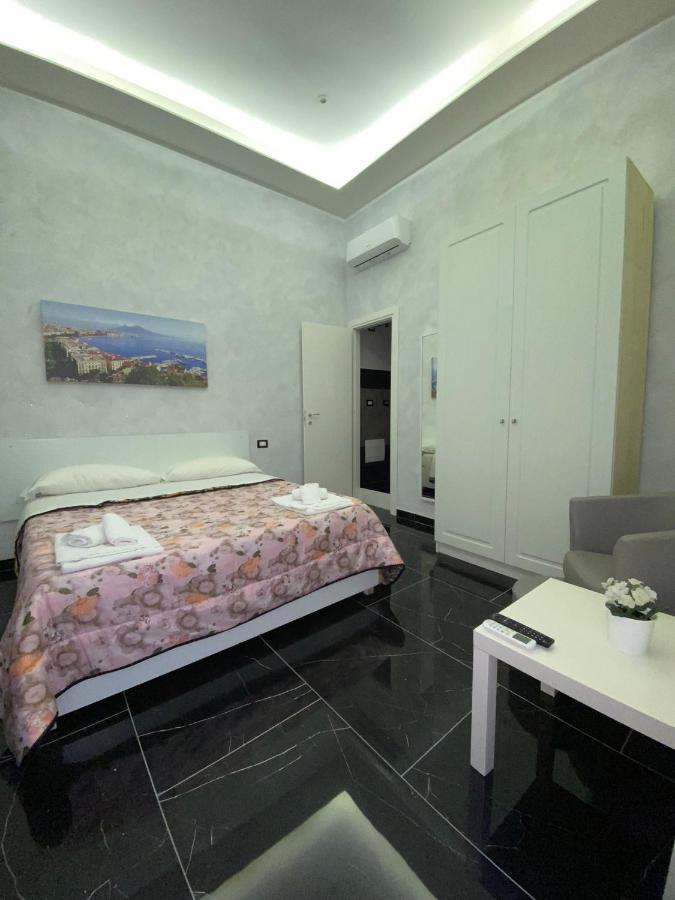מלון נאפולי Savastano House מראה חיצוני תמונה