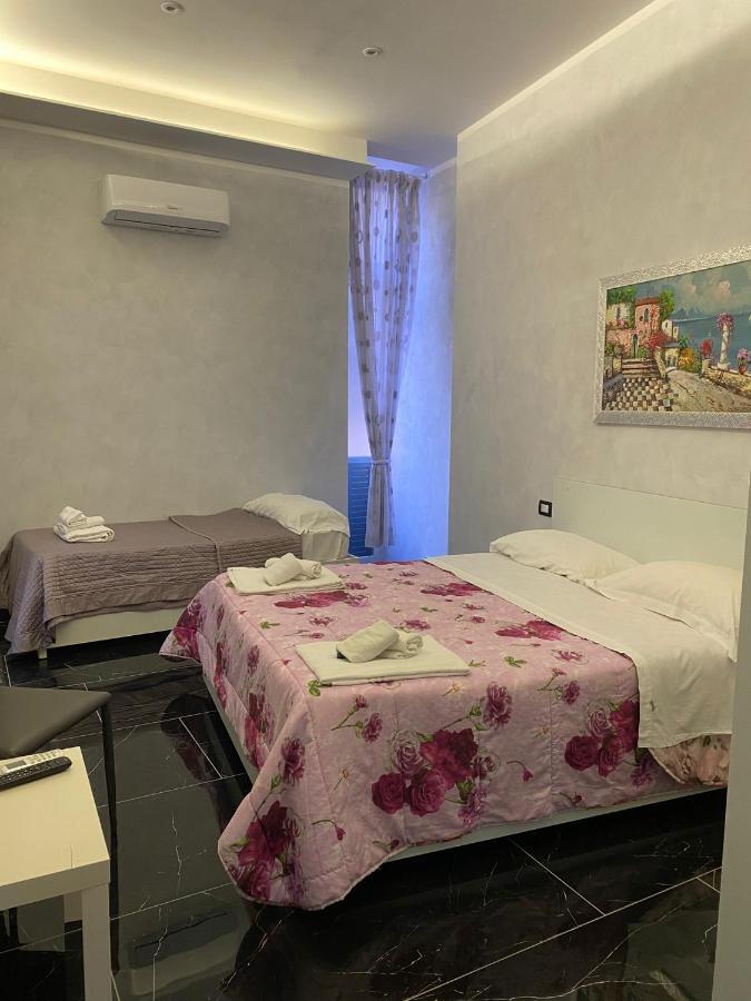 מלון נאפולי Savastano House מראה חיצוני תמונה