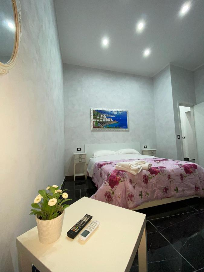 מלון נאפולי Savastano House מראה חיצוני תמונה