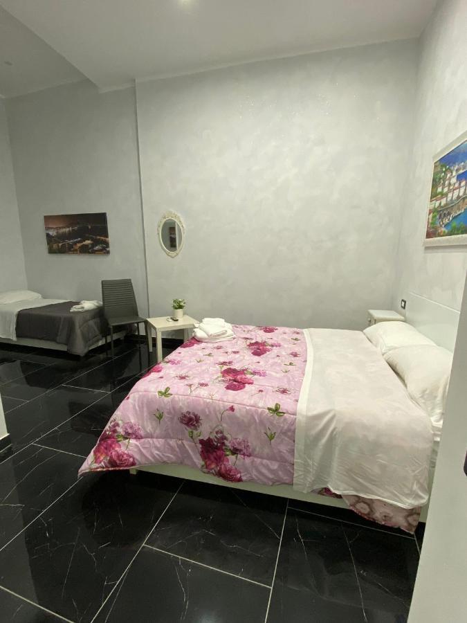 מלון נאפולי Savastano House מראה חיצוני תמונה